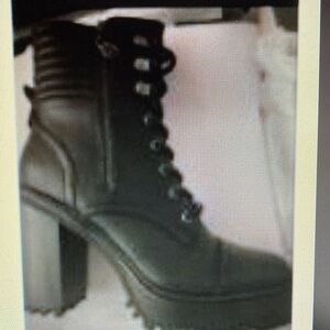 GBG Guess Women's Black High heeled Ankle Boots New in box Size 8